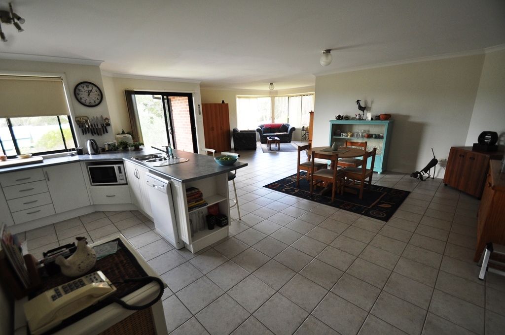 5 Jade Place, Bodalla Property History & Address Research Domain