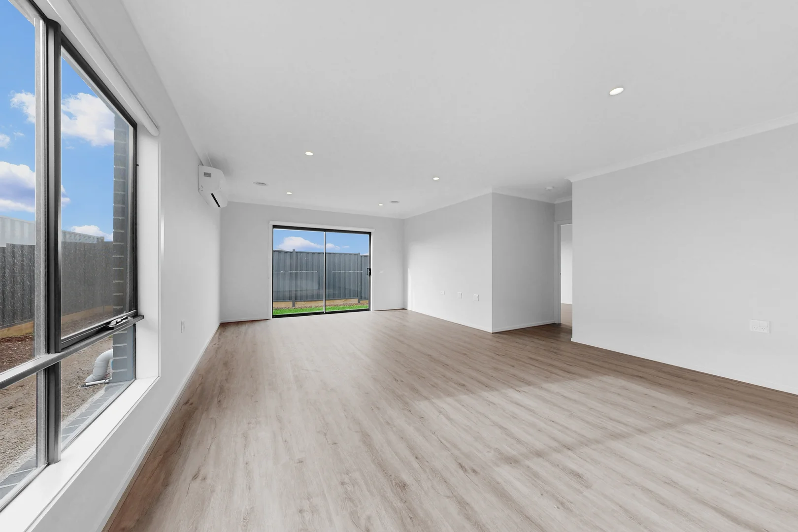 Additional image 5 of 16 Chance Way, Clyde North VIC 3978