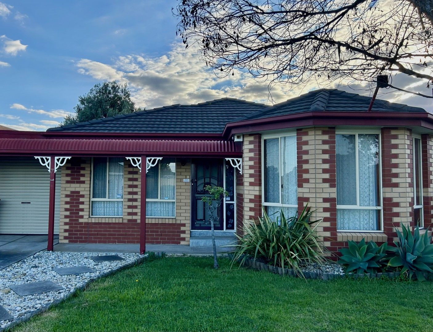 7 Shields Court, Altona Meadows VIC 3028 House For Rent Domain