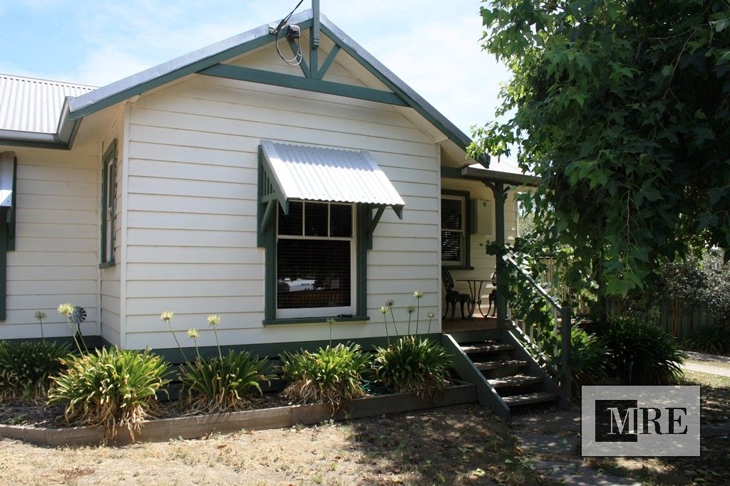3 Young Street (Bonnie Doon), Mansfield VIC 3722, Image 1