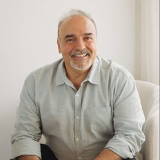 Lou Seminara, Principal