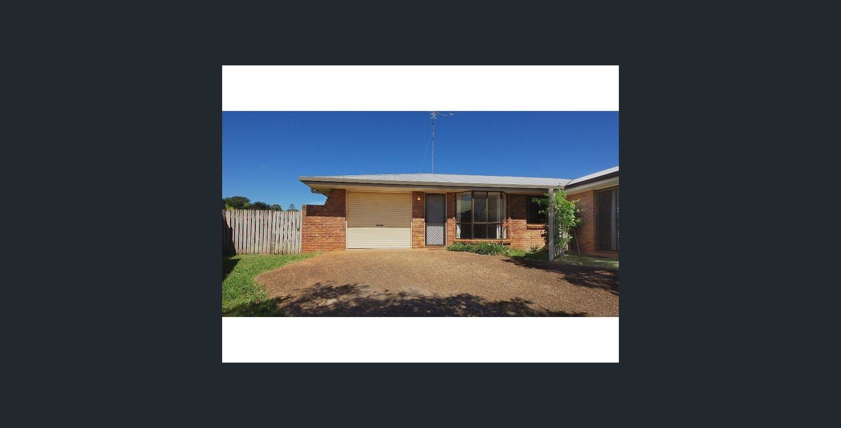 2 bedrooms Apartment / Unit / Flat in 2/14 Marguerita Court CENTENARY HEIGHTS QLD, 4350