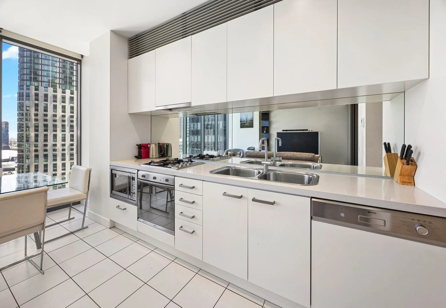 Additional image 4 of 2011/1 Freshwater Place, Southbank VIC 3006