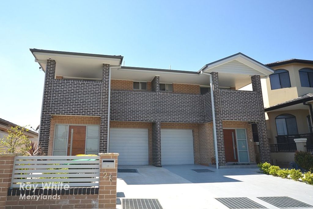 5 bedrooms Duplex in 28 Salisbury Road GUILDFORD NSW, 2161