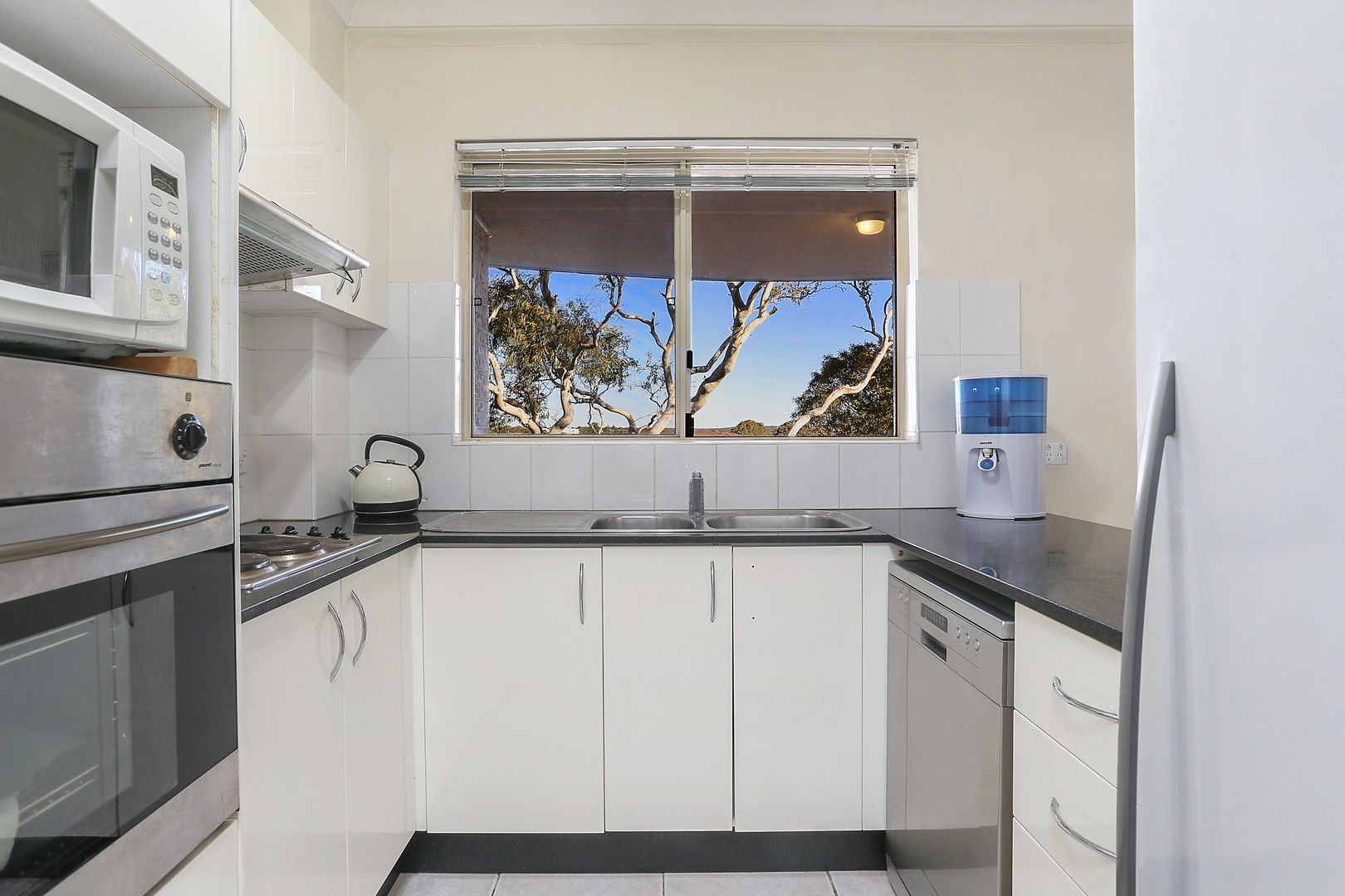 2 bedrooms Apartment / Unit / Flat in 15/3-7 Gosport Street CRONULLA NSW, 2230