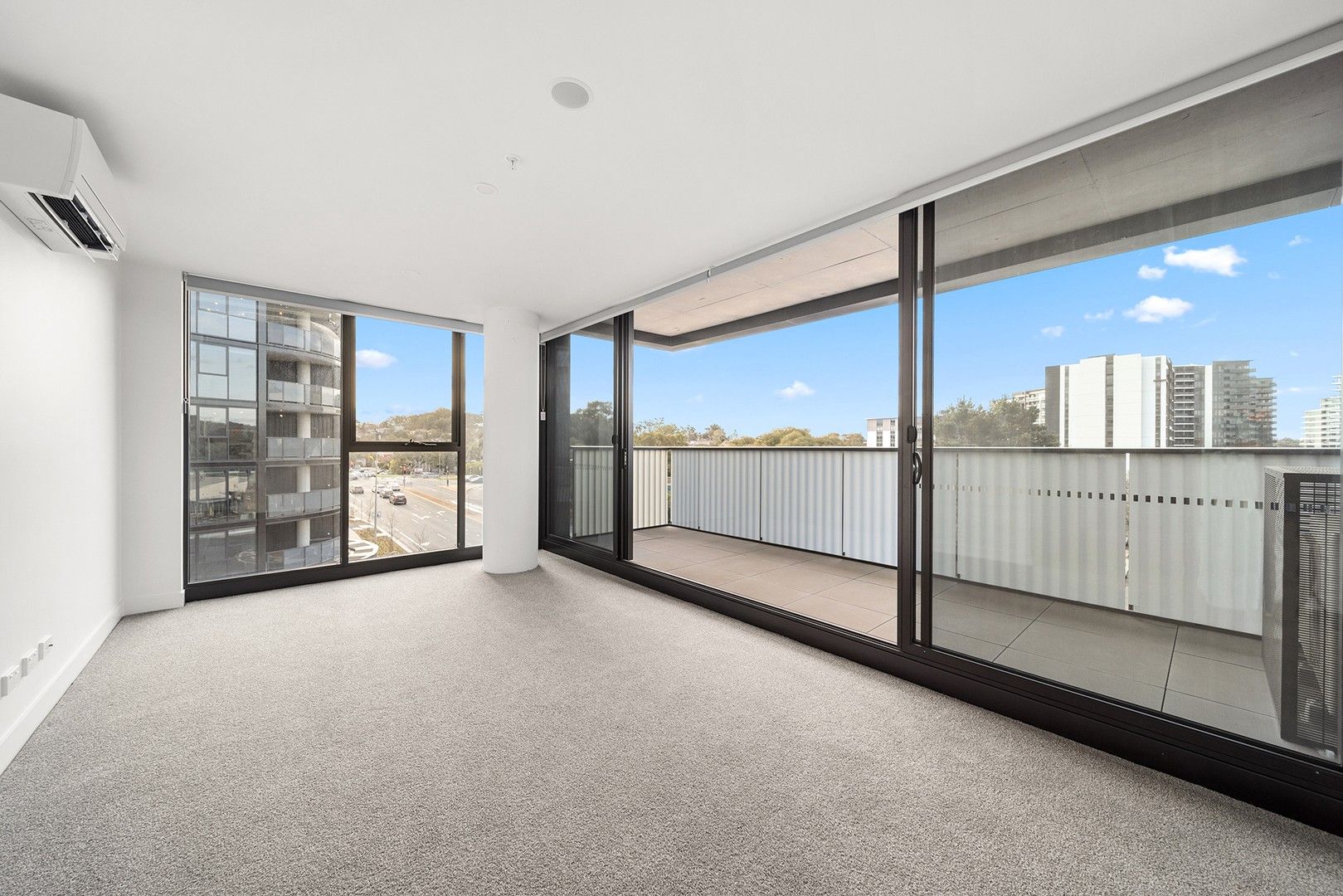 308/2 Furzer St, Phillip ACT 2606, Image 0