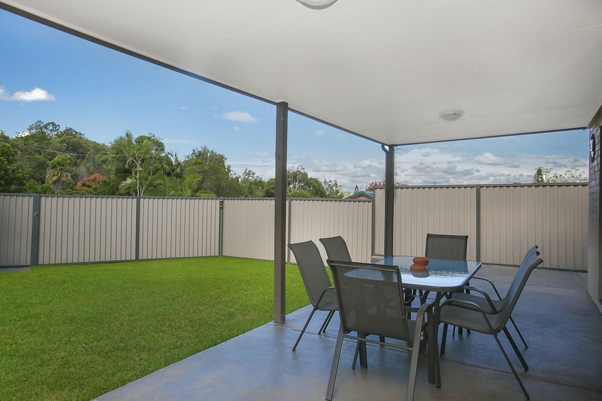 5 Jindivick Street, Worongary QLD 4213, Image 2