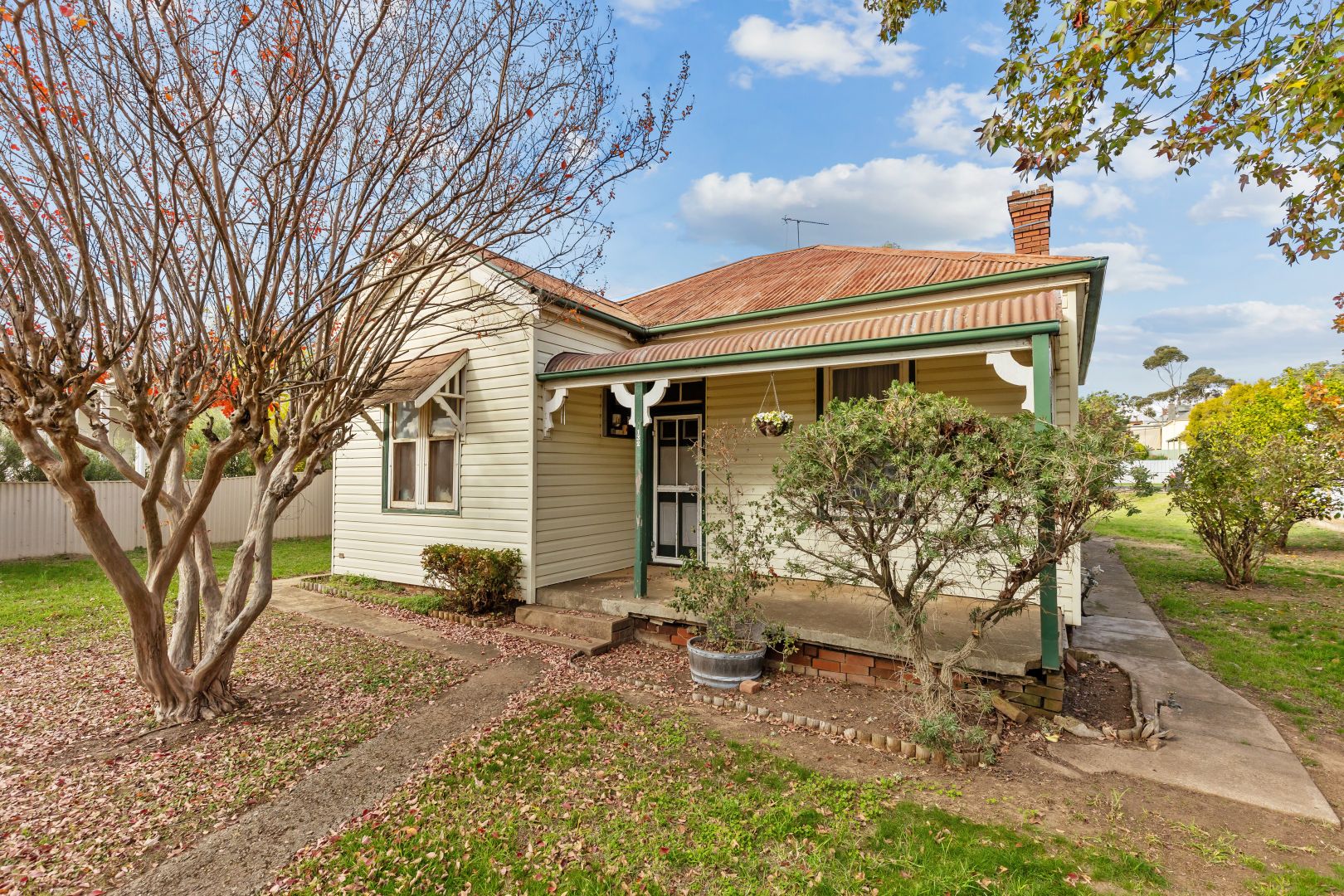 132 Main Street, Junee NSW 2663, Image 1