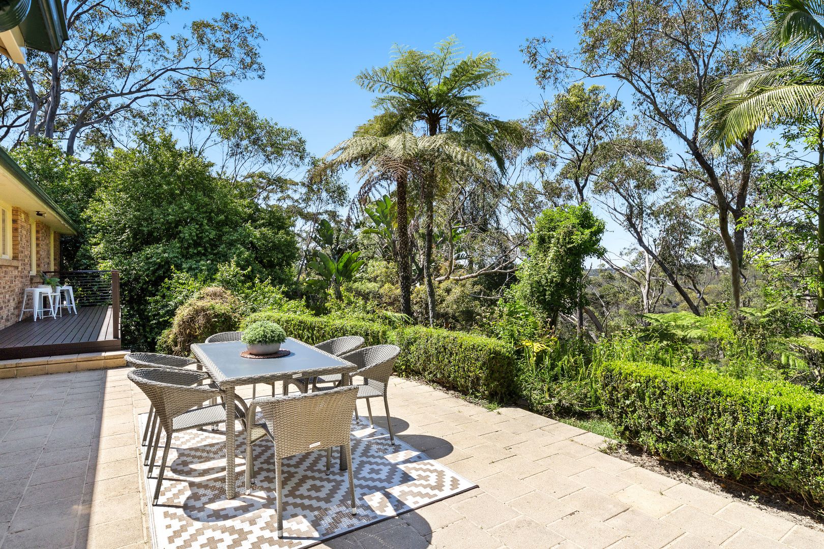 4 Binya Close, Hornsby Heights NSW 2077, Image 1
