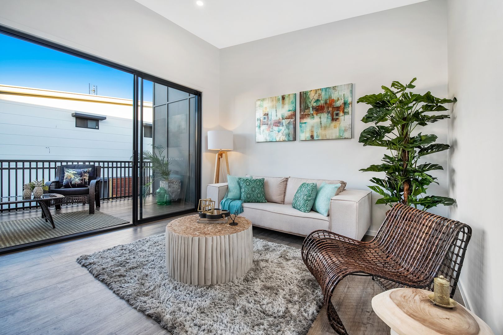 1 23 Ridge Road Maroochydore Qld 4558 Apartment For Rent 450 Domain
