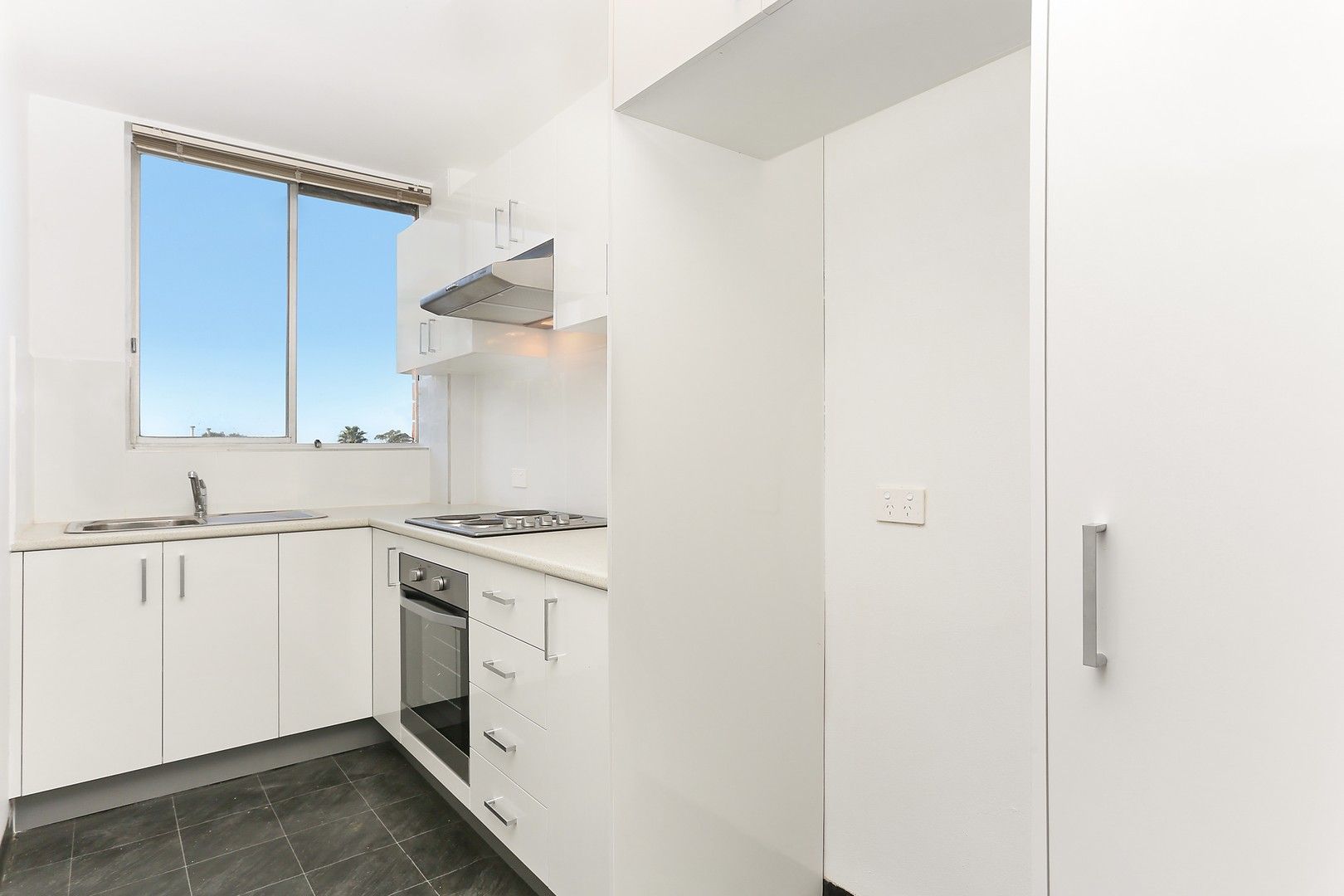 1 bedrooms Apartment / Unit / Flat in 53/10-14 Hardie Street NEUTRAL BAY NSW, 2089