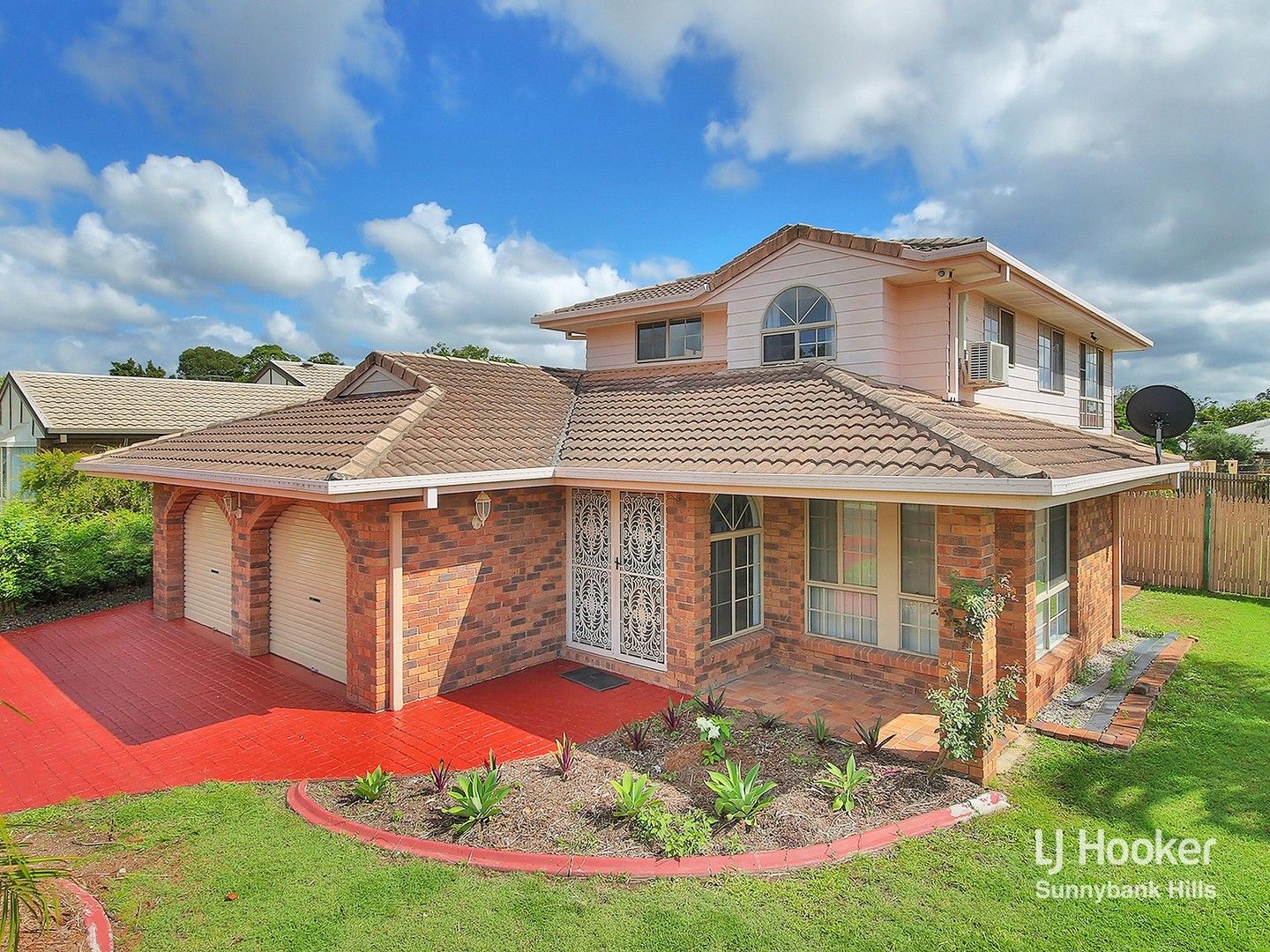 4 bedrooms House in 1 Karen CRT RUNCORN QLD, 4113