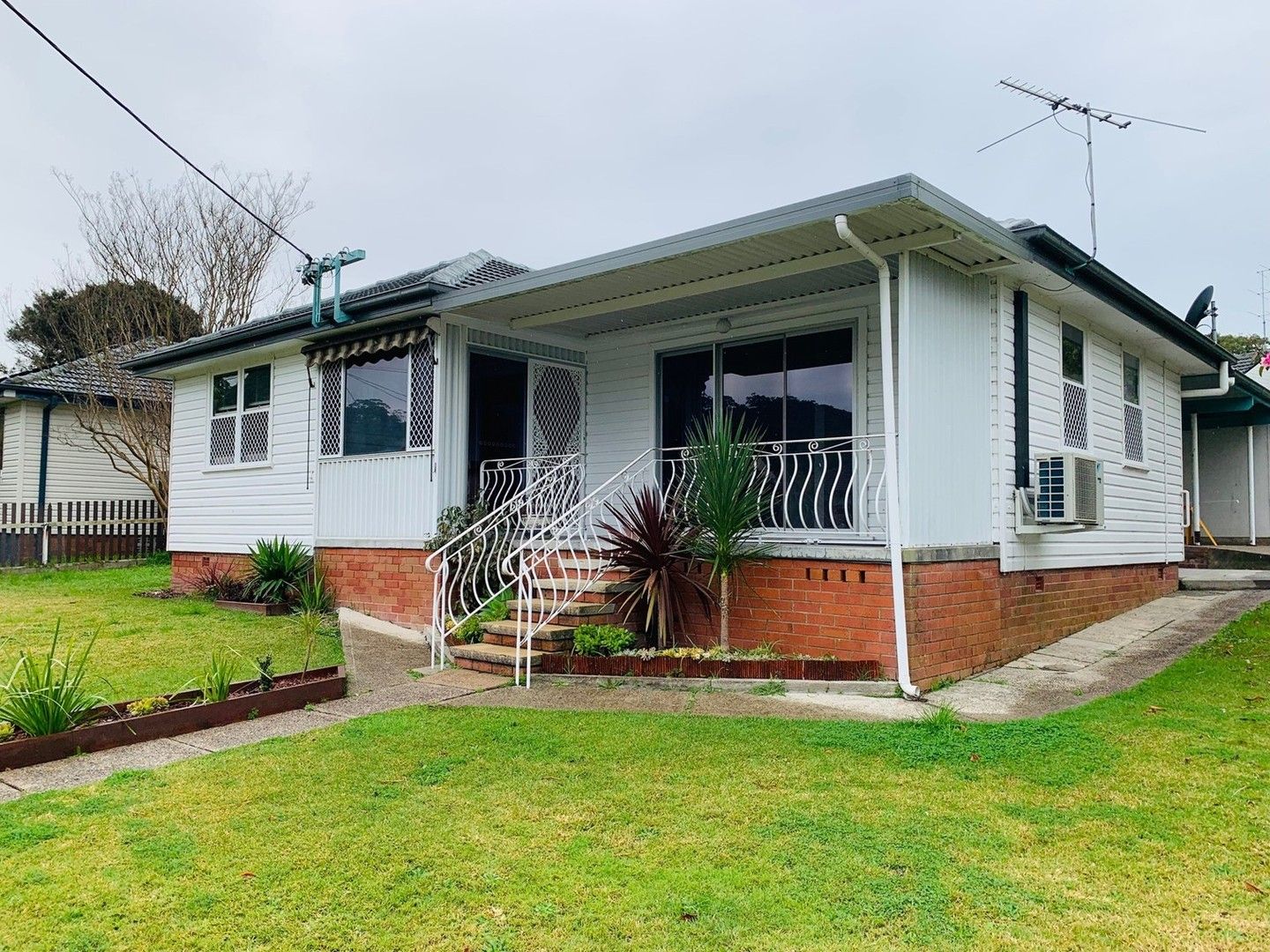 3 bedrooms House in 10 Paper Street GATESHEAD NSW, 2290