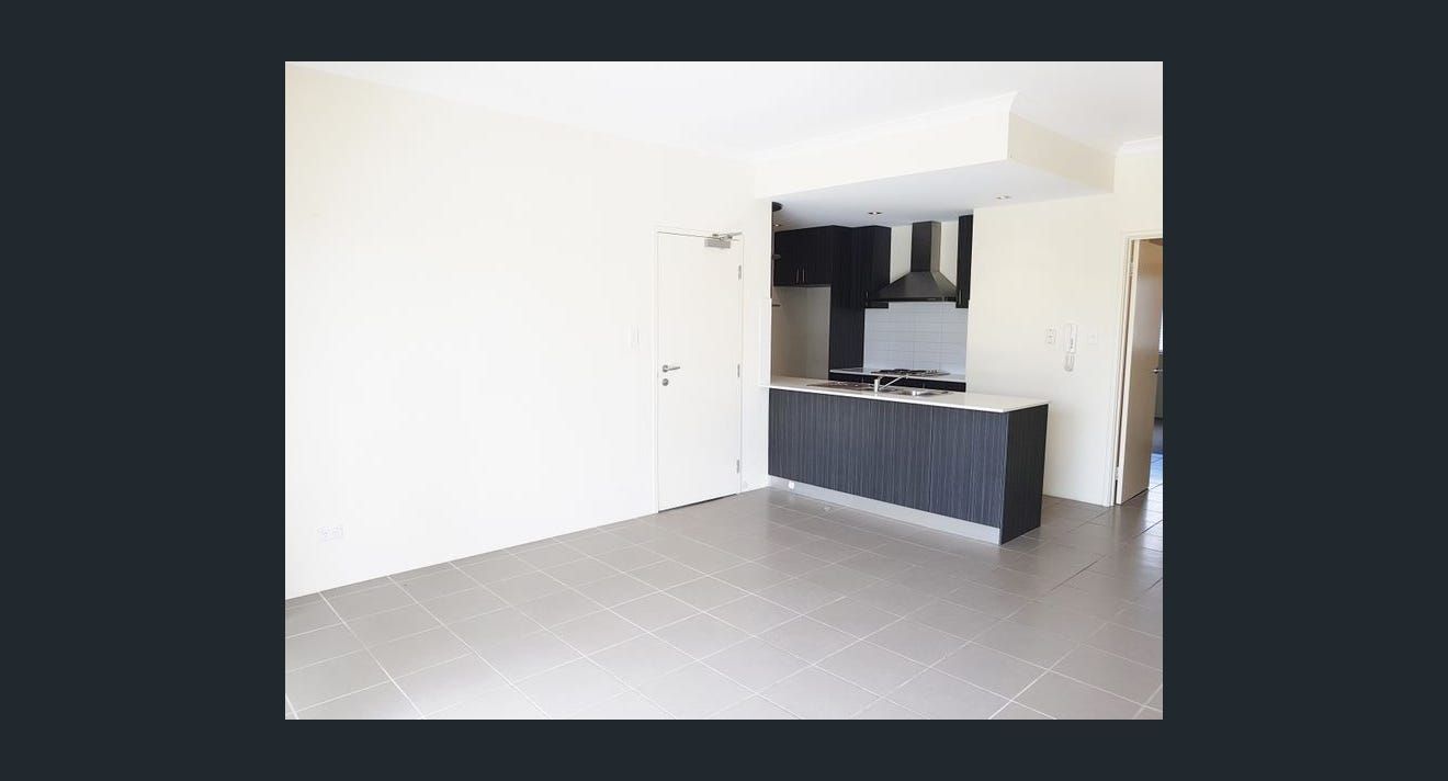2 bedrooms Apartment / Unit / Flat in 10/67 The Parkway ELLENBROOK WA, 6069