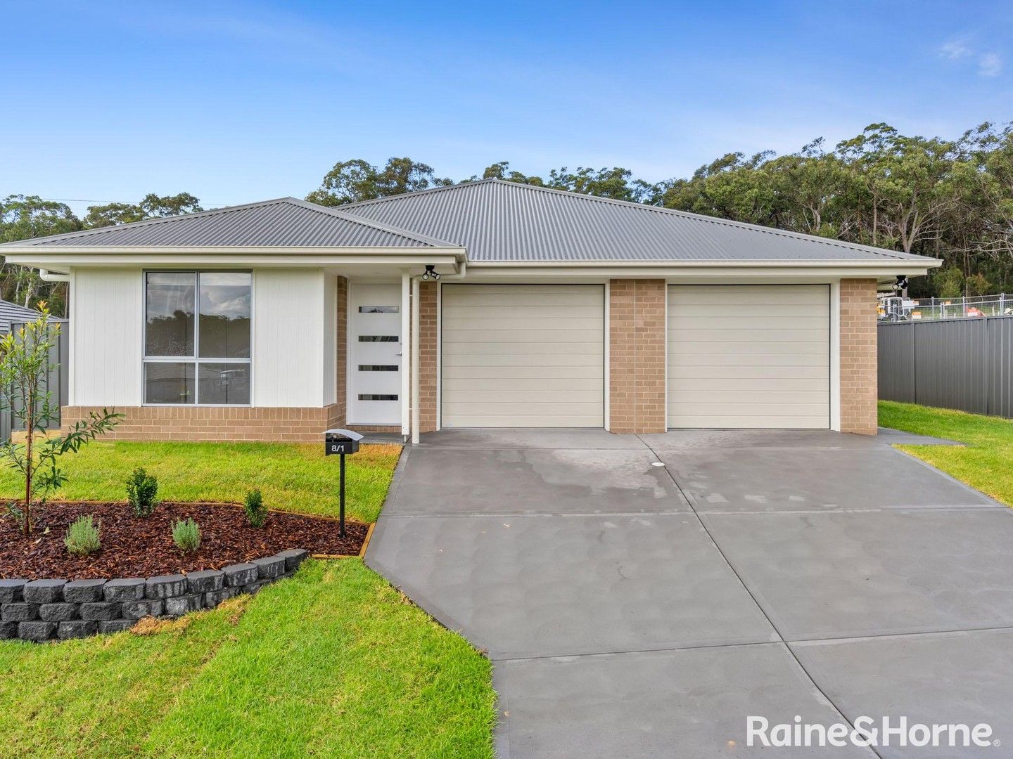 2/8 Cinnamon Way, Morisset NSW 2264, Image 0