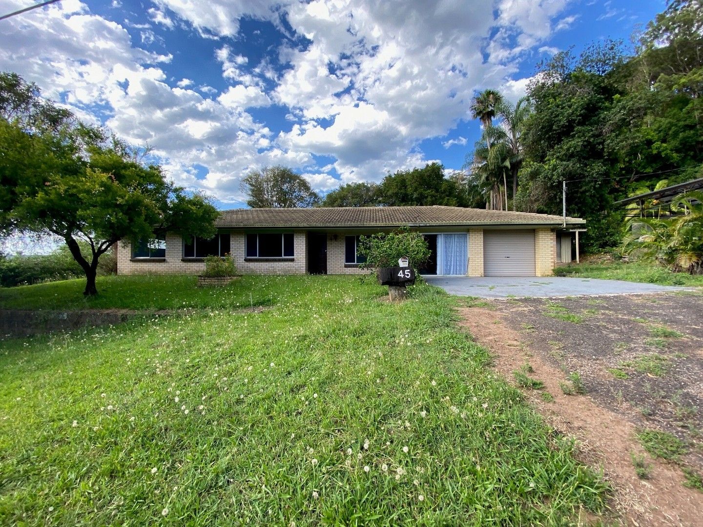 4 bedrooms House in 45 Reilly Rd NAMBOUR QLD, 4560