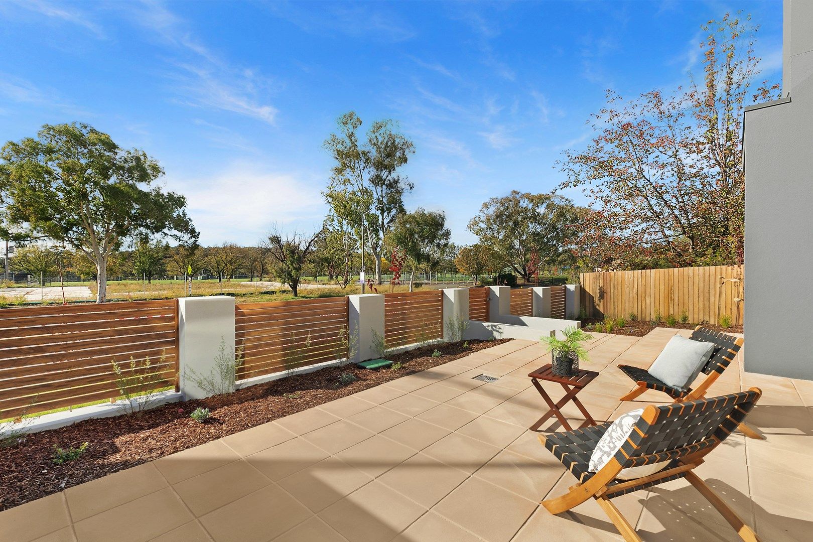 2/4 Bindel Street, Aranda ACT 2614, Image 0