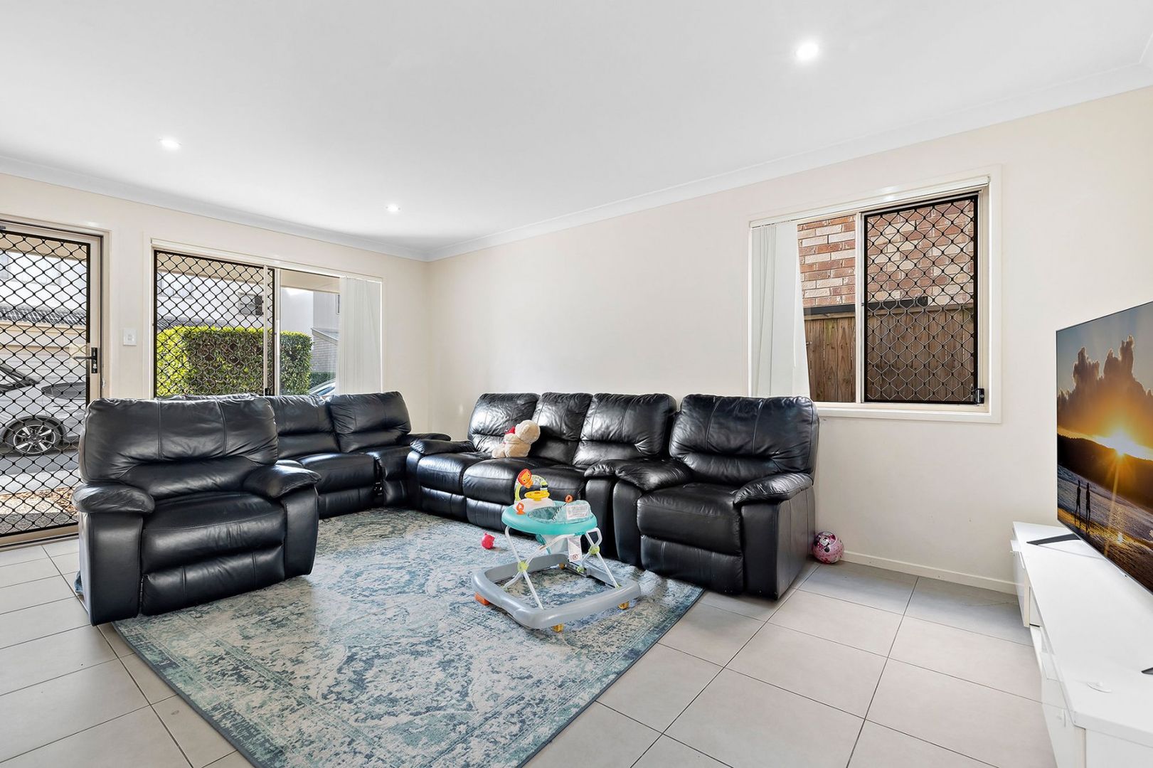 64/172-180 Fryar Road, Eagleby QLD 4207, Image 2