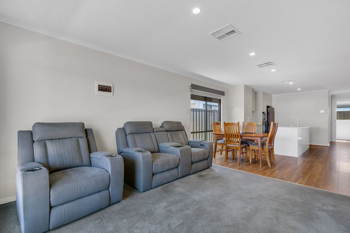 39/60A Strathaird Boulevard, Smithfield SA 5114, Image 2