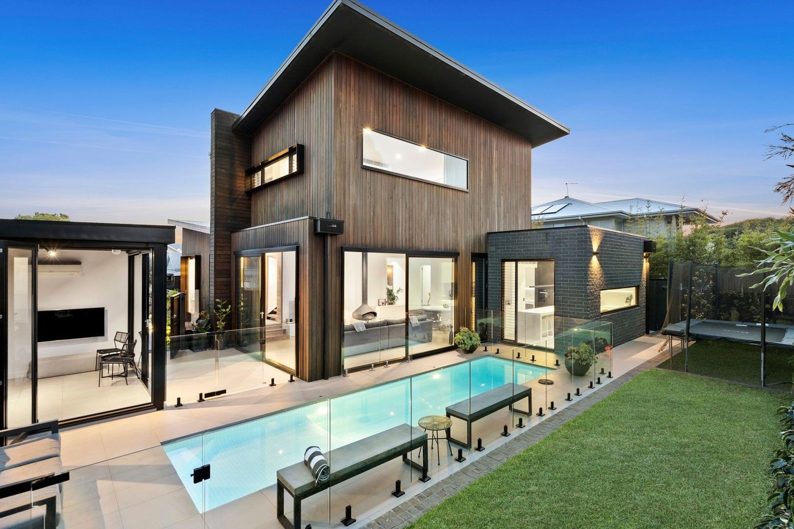 4 bedrooms House in 12 Memorial Lane BARWON HEADS VIC, 3227