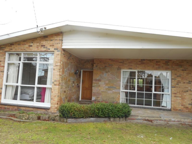 17 Catherine Road, Bentleigh East Property History & Address Research