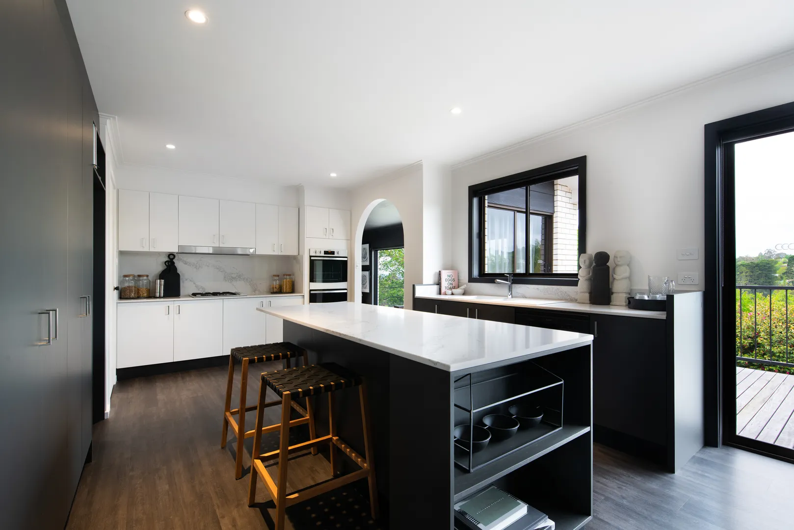 House in Daylesford - More