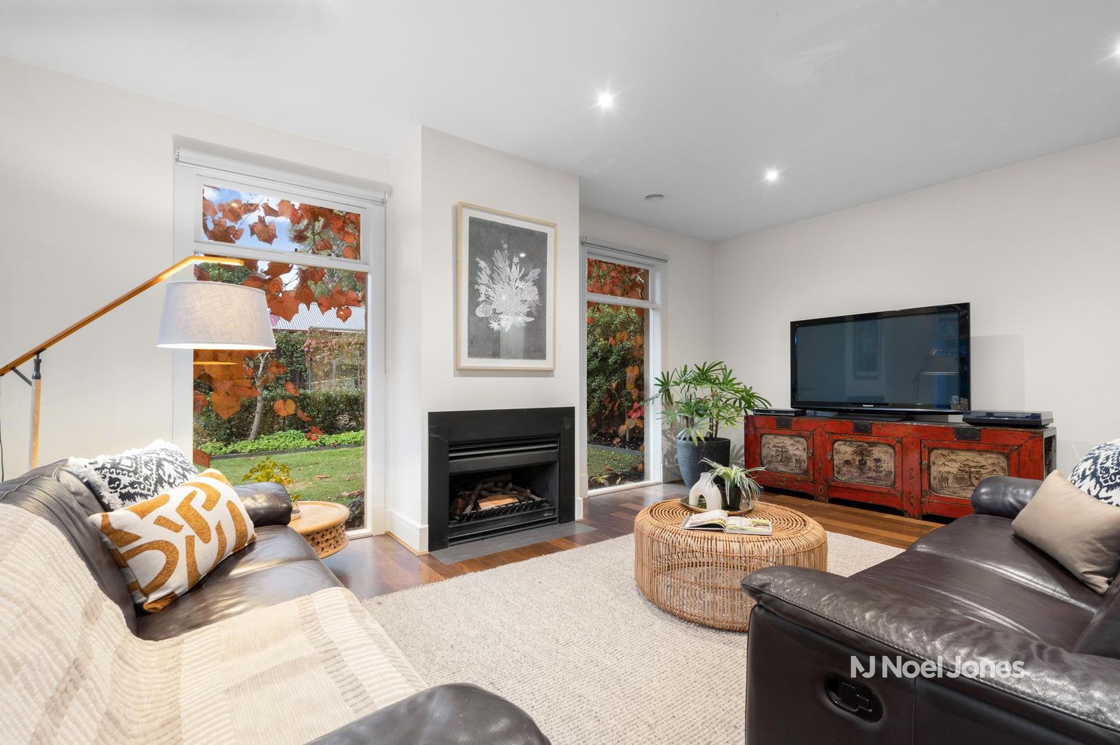 33 Maple Street, Blackburn VIC 3130, Image 2