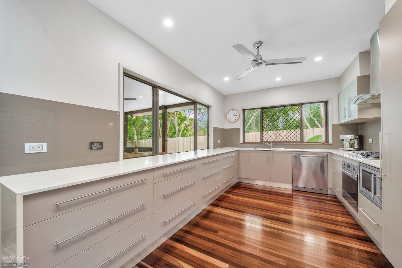 4 Port Close, Trinity Beach QLD 4879, Image 2