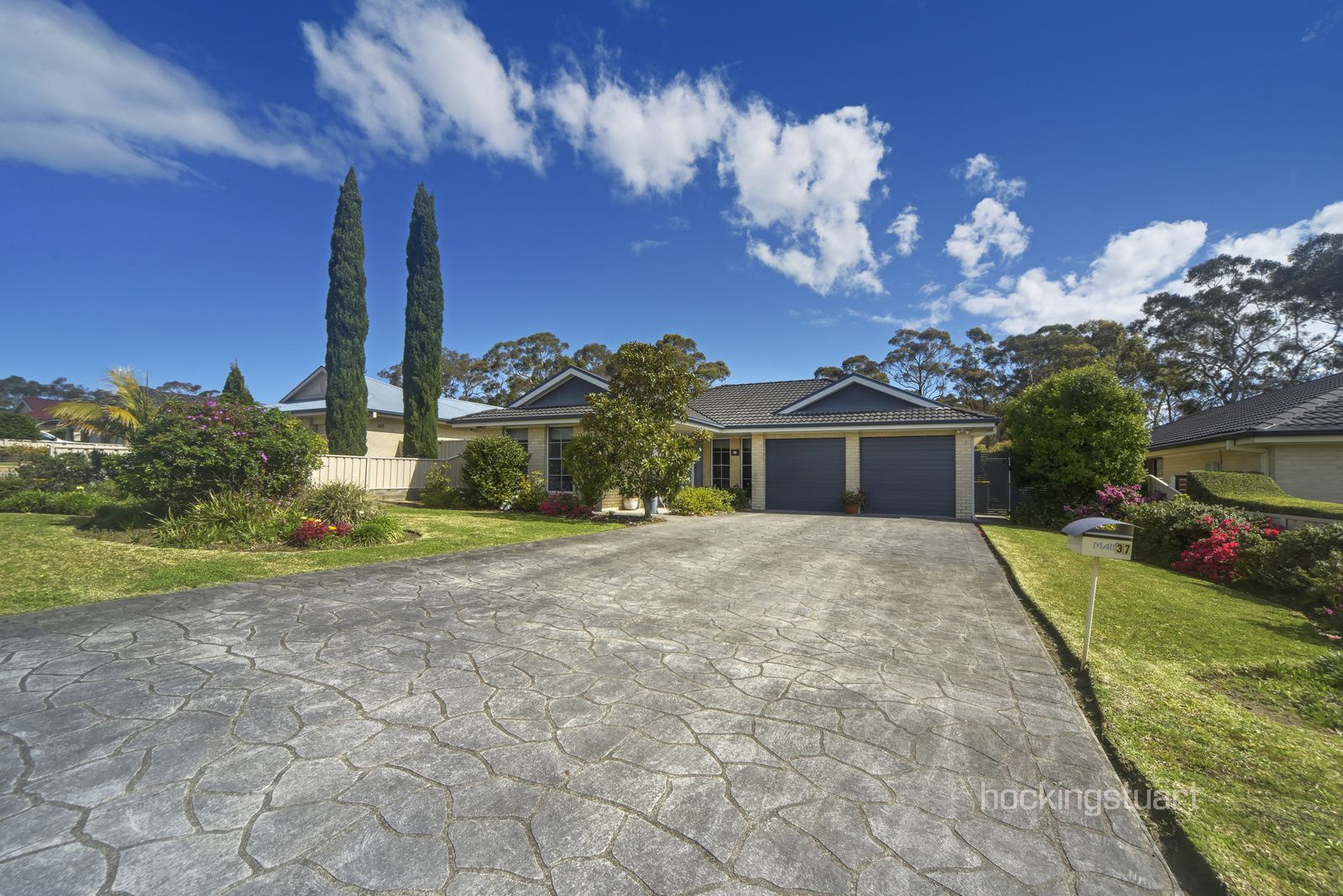 37 Sheraton Circuit, Bomaderry Property History & Address Research