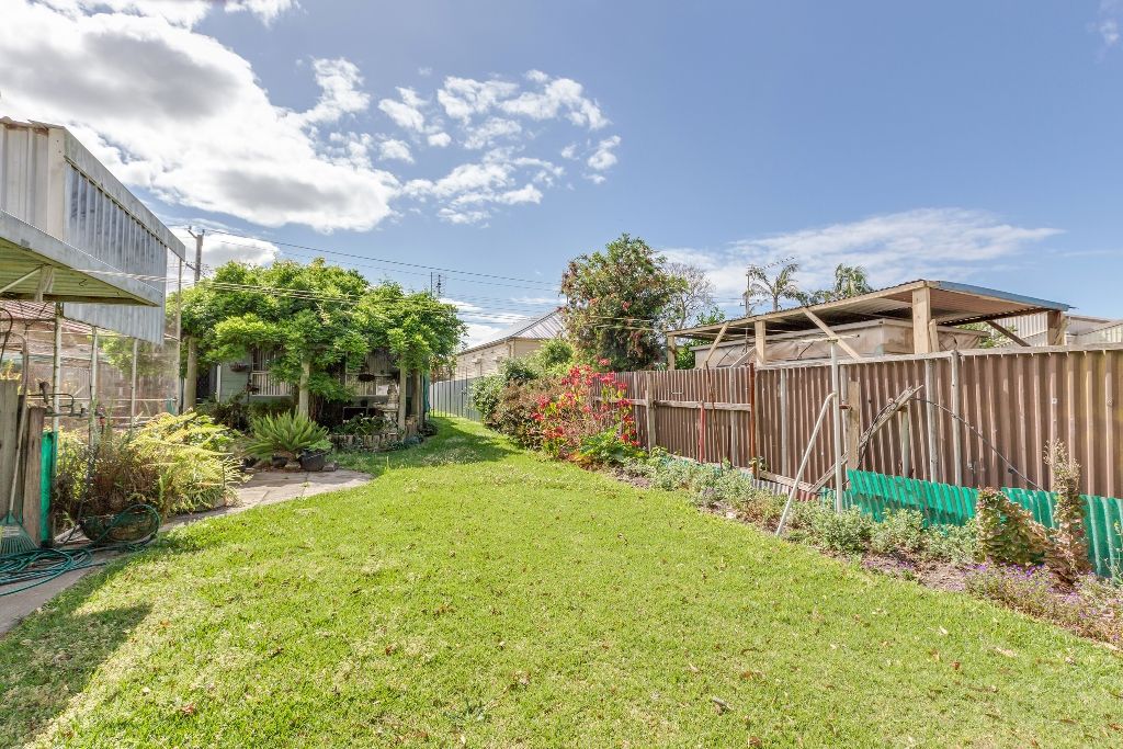 183 Old Maitland Road, Hexham NSW 2322, Image 1