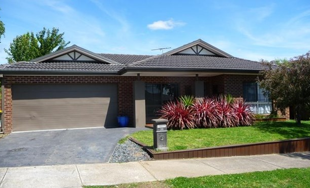 33 Timbertop Drive, Doreen VIC 3754