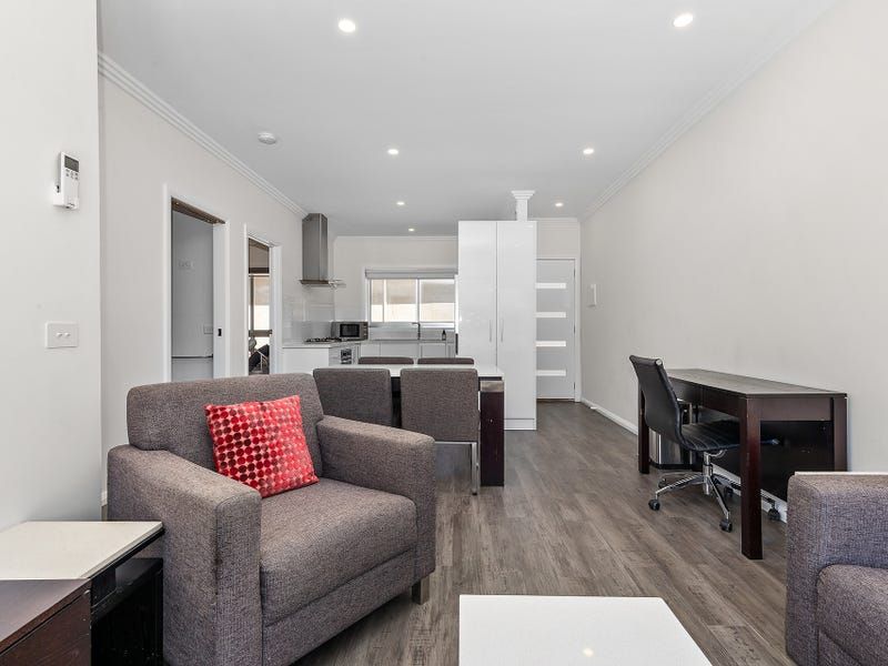 2 bedrooms Apartment / Unit / Flat in 3/162 Bilba Street EAST ALBURY NSW, 2640