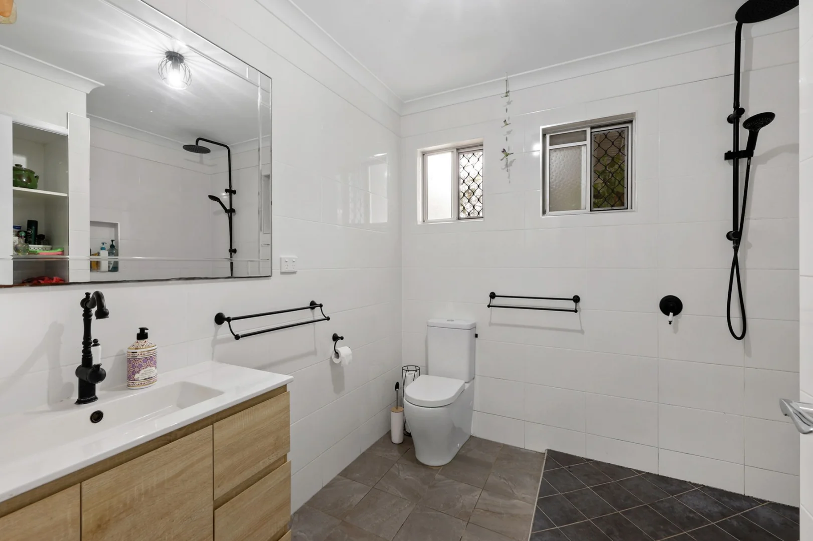 Additional image 8 of 4 Saint Bees Avenue, Bucasia QLD 4750