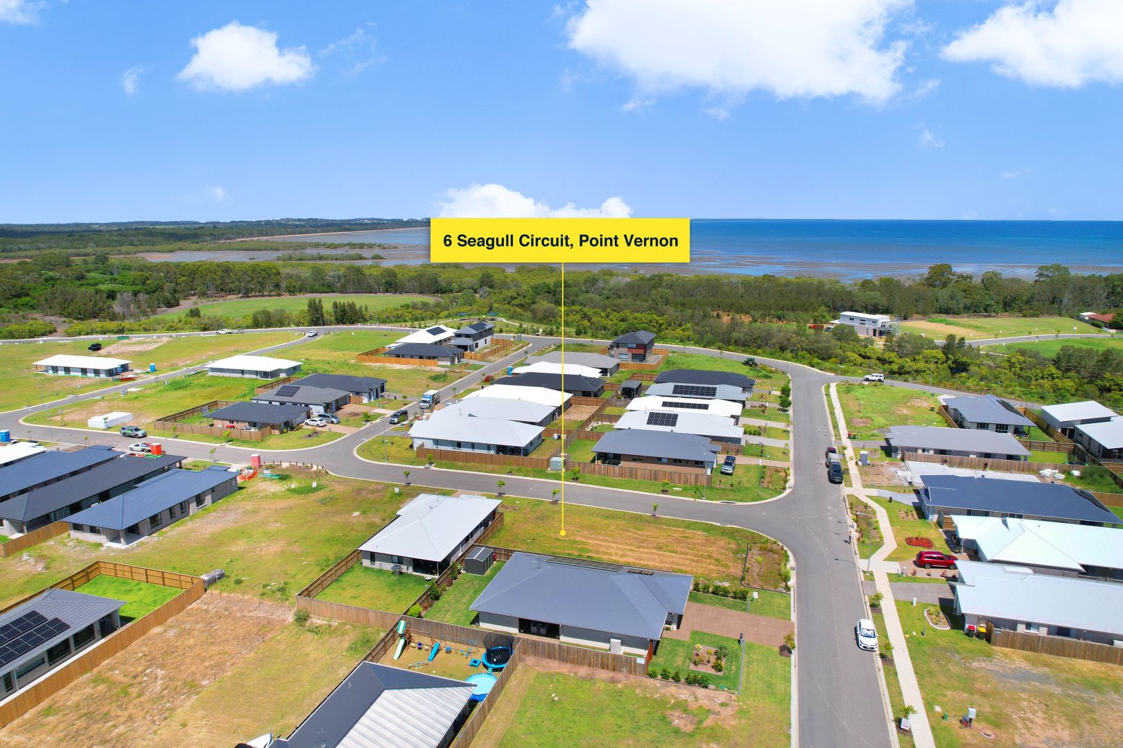 6 Seagull Circuit, Point Vernon QLD 4655, Image 2