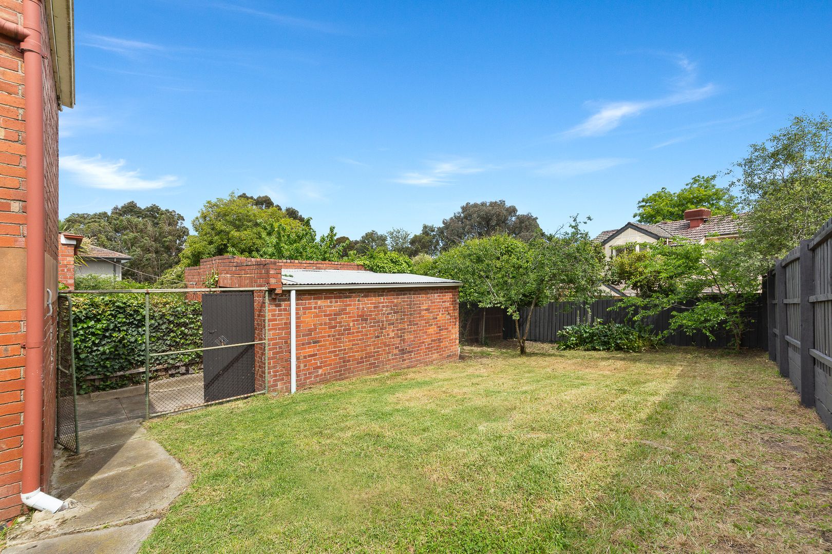 8 Denman Avenue, Glen Iris VIC 3146, Image 2