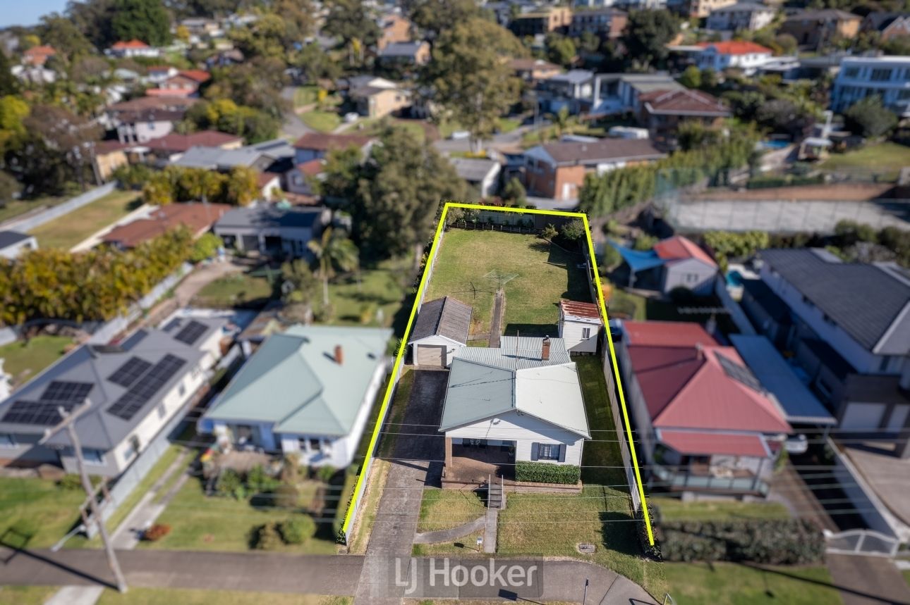 15 Fairfax Road, Warners Bay NSW 2282, Image 2