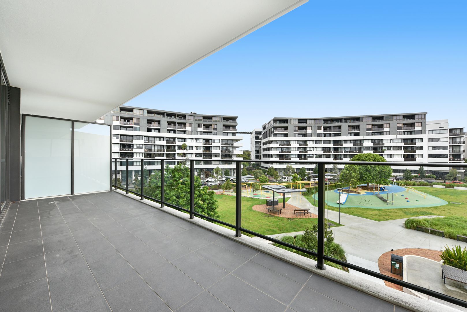 9009/16 Amalfi Drive, Wentworth Point NSW 2127, Image 2