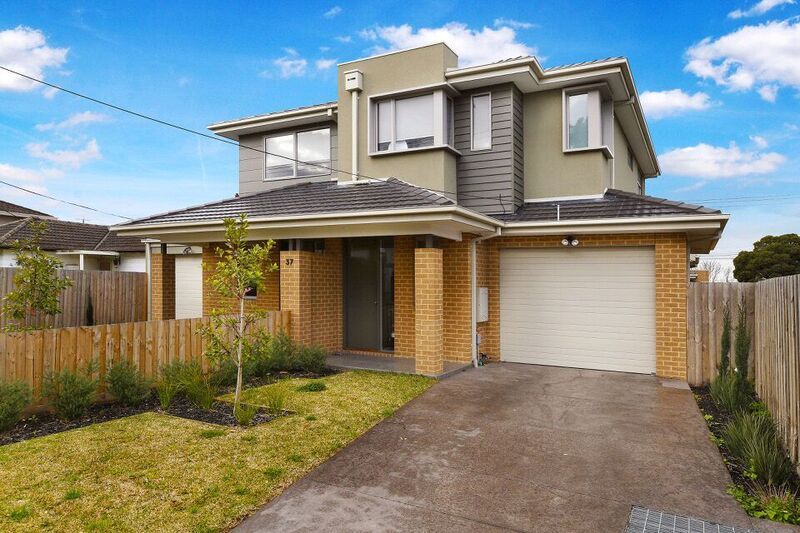 2/37 First Street, Clayton South VIC 3169, Image 0