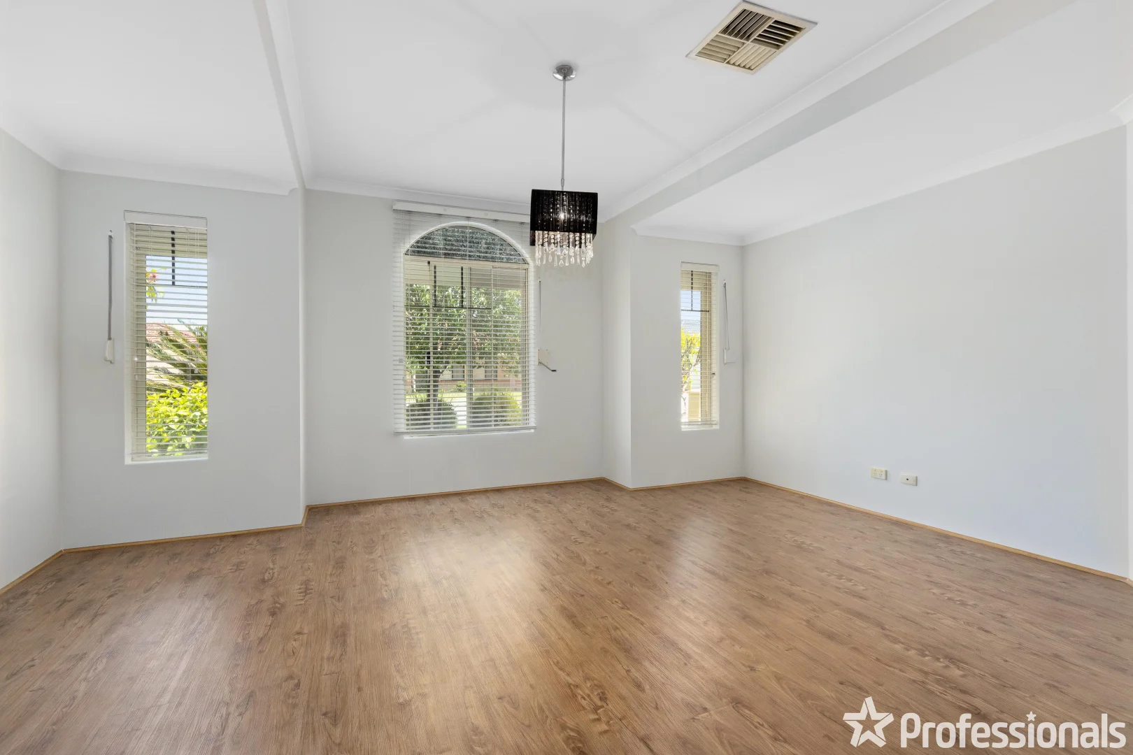 Additional image 4 of 13 Kulin Pass, Canning Vale WA 6155