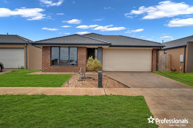 Picture of 18 Bindley Crescent, WEIR VIEWS VIC 3338