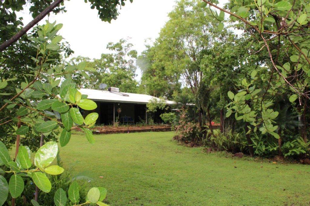 Acacia Hills NT 0822, Image 0