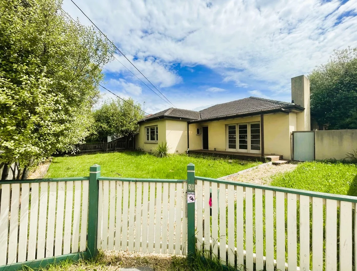 34 Medfield Avenue, Avondale Heights VIC 3034