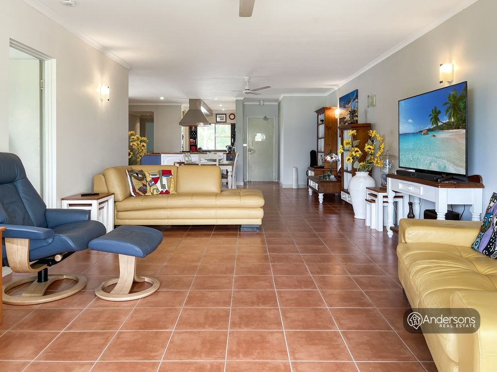 2 bedrooms Apartment / Unit / Flat in 12/69 Banfield Parade WONGALING BEACH QLD, 4852