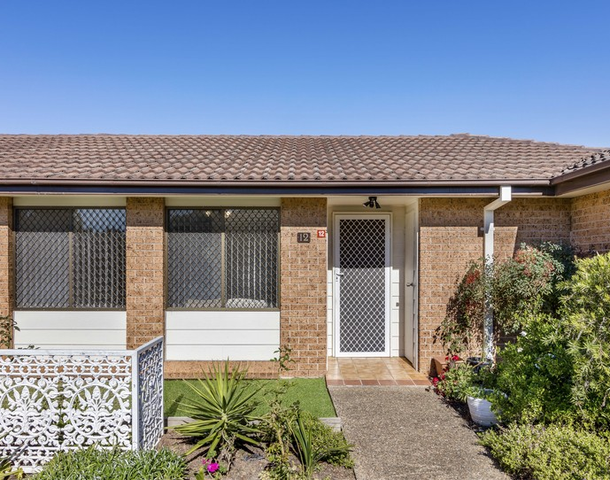 12/26 Turquoise Crescent, Bossley Park NSW 2176