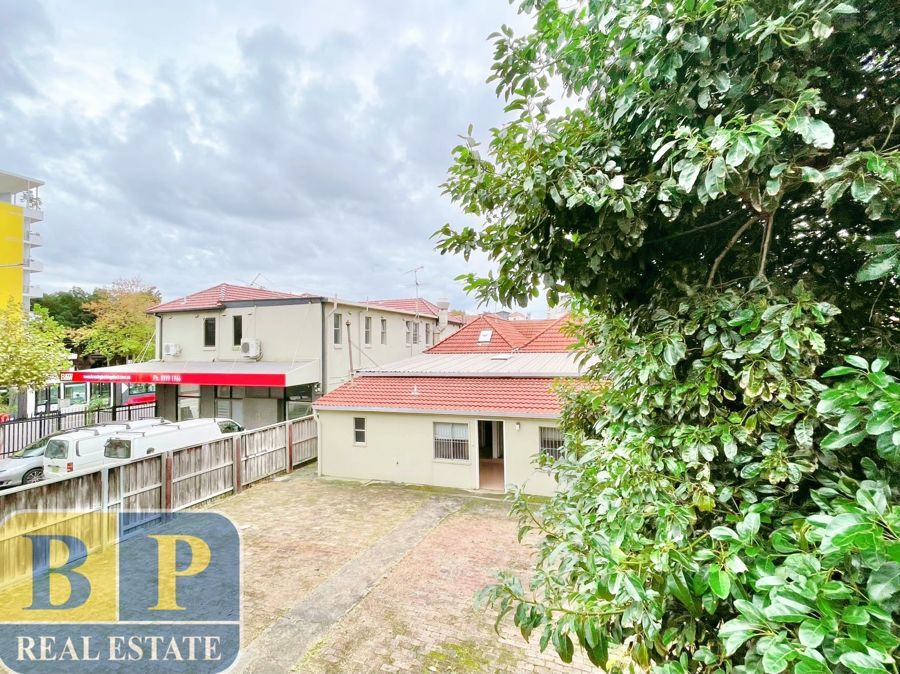 2 bedrooms House in 3/4 Bowral St KENSINGTON NSW, 2033