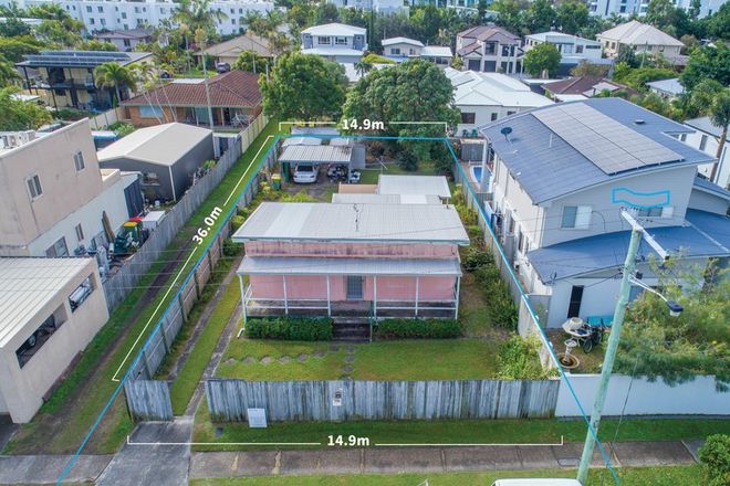 Picture of 15 Clam Street, RUNAWAY BAY QLD 4216