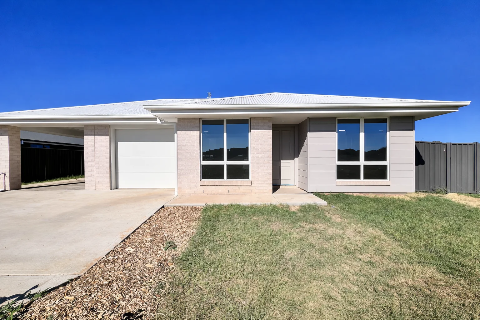 1/13 Bond Street, Tamworth NSW 2340