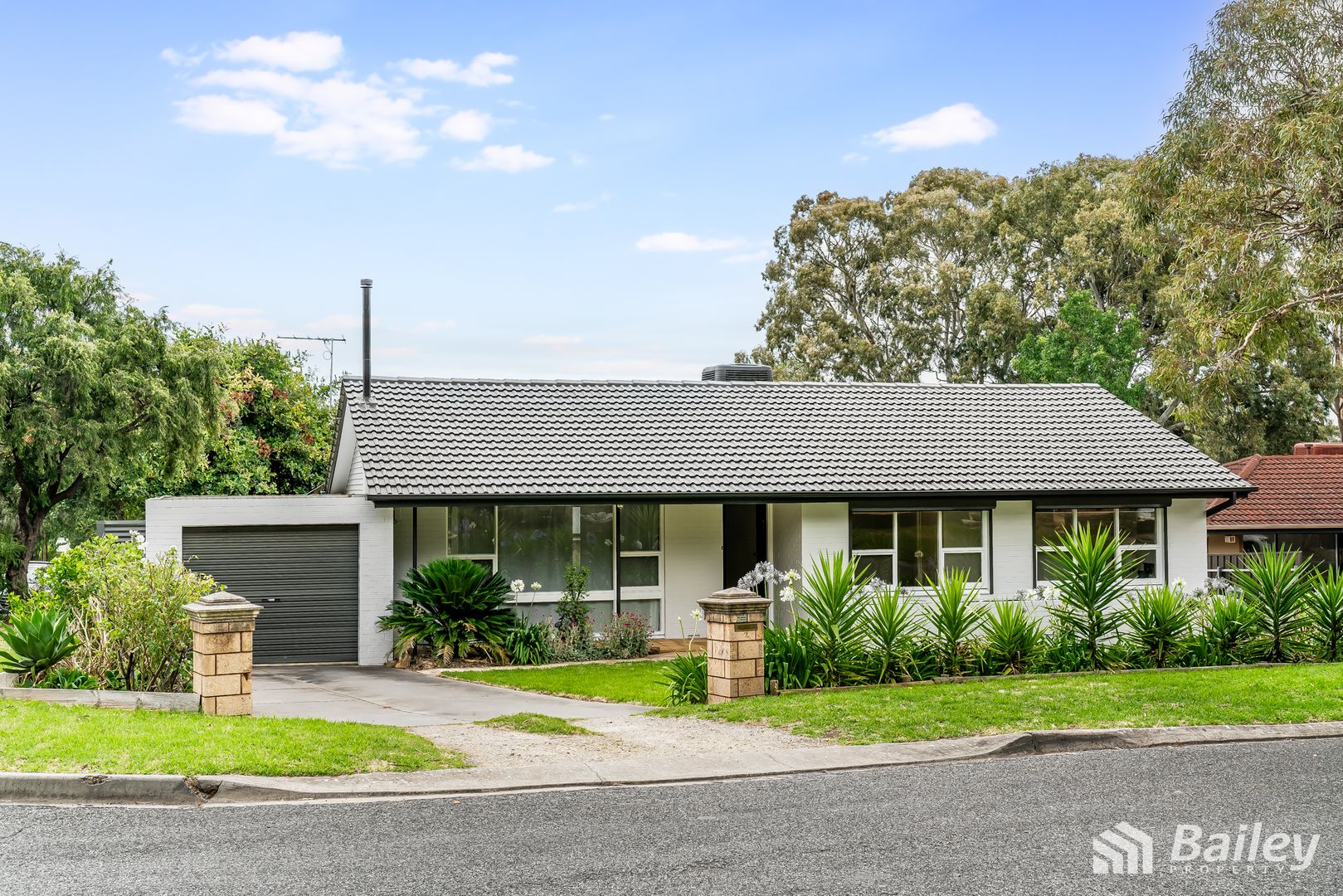 2 Mistletoe Terrace, Tea Tree Gully SA 5091, Image 1