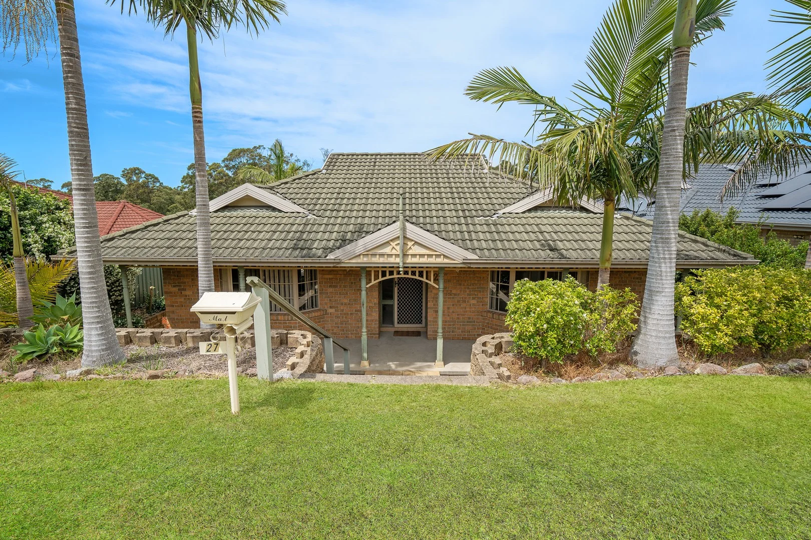 Primary image of 27 Scobie Street, Fletcher NSW 2287