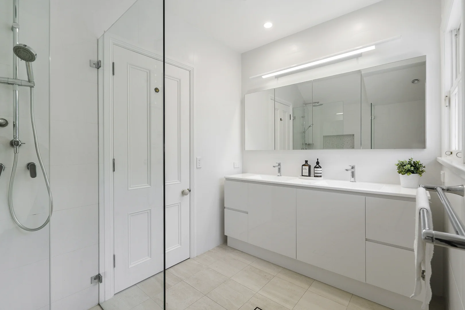 Additional image 15 of 1 Alleyne Avenue, North Narrabeen NSW 2101